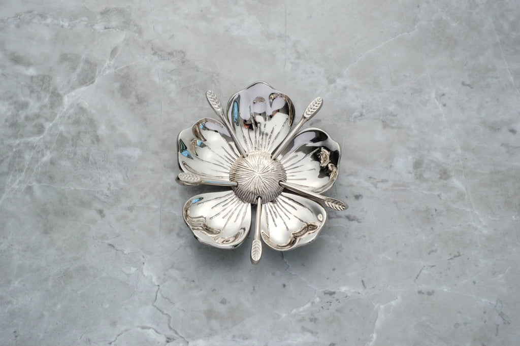 Roque Paq Poppy Flower Party Ashtray